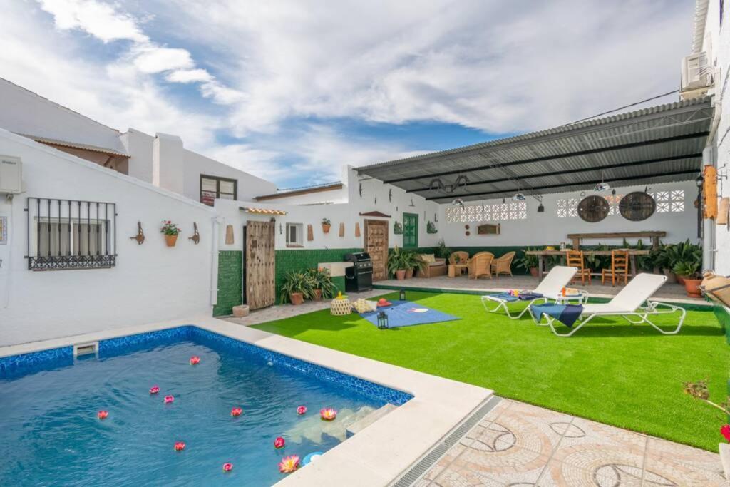 Villa Zalea Real -Super Ideal Grupos, Piscina ! Pizarra Exteriér fotografie